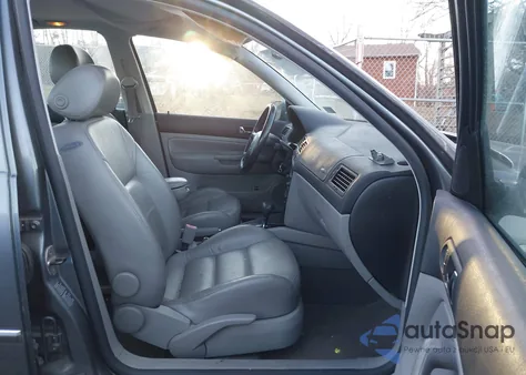 2005 Volkswagen Jetta Gls 2.0L из США, поврежденный, VIN 3VWSK69M85M017190